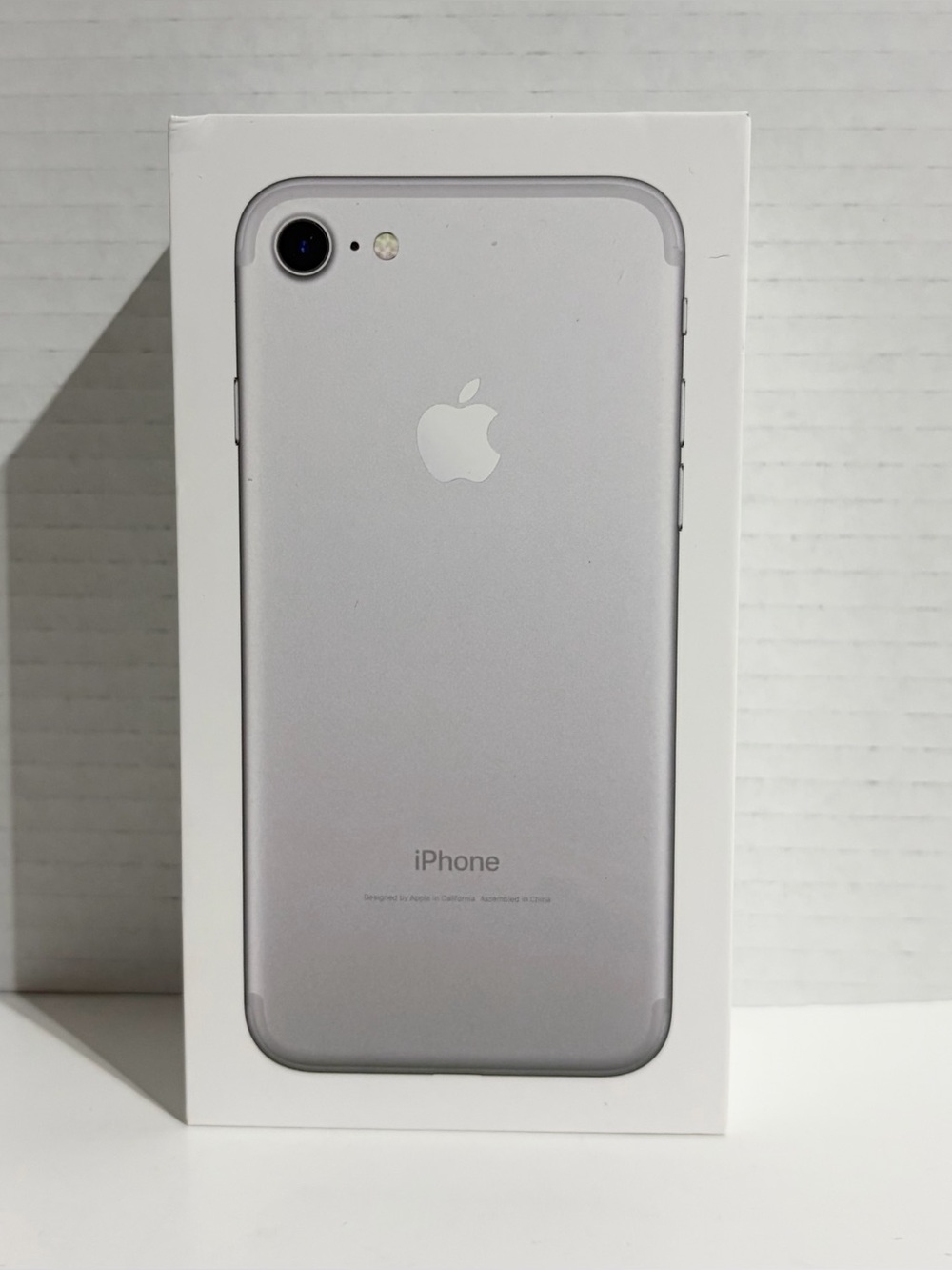 Apple iPhone 7 BOX ONLY EMPTY 32GB Silver Original Genuine